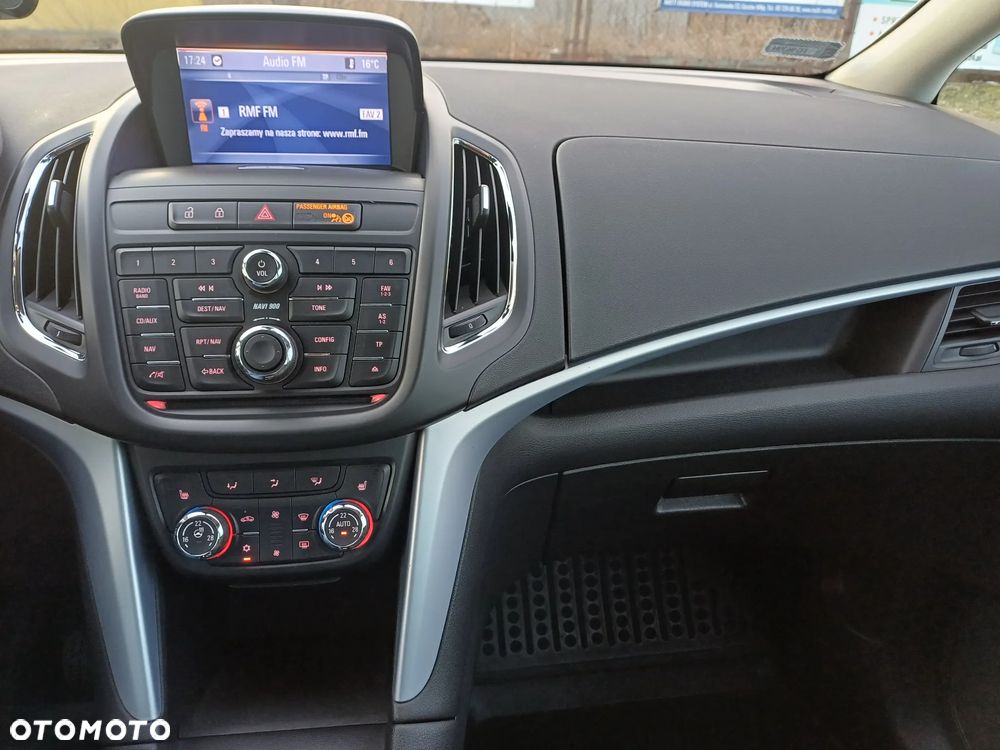 Opel Zafira 2.0 CDTI Enjoy - 16