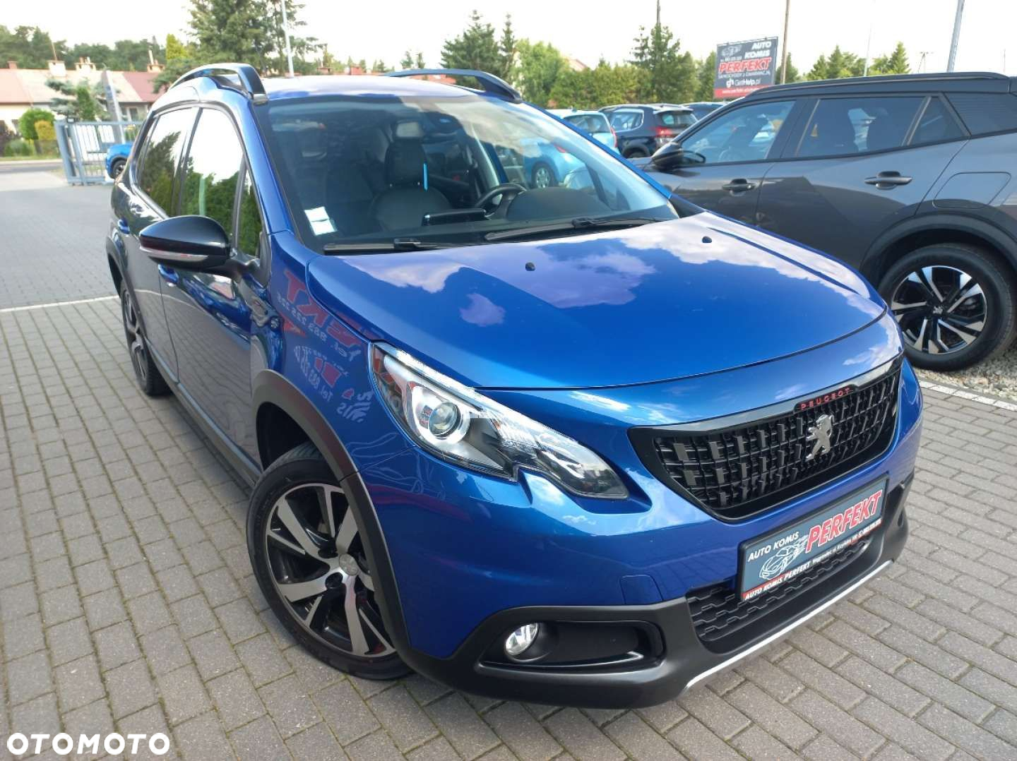 Peugeot 2008 - 4