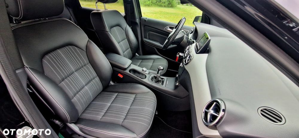 Mercedes-Benz Klasa B 180 BlueEFFICIENCY Edition Style - 7