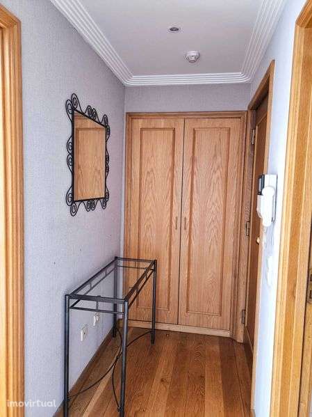 T1 – Av. da República perto do Metro - Grande imagem: 3/9