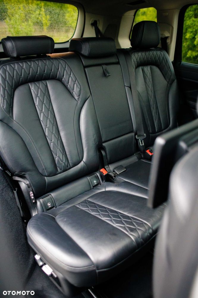 BMW X7 xDrive40i - 37