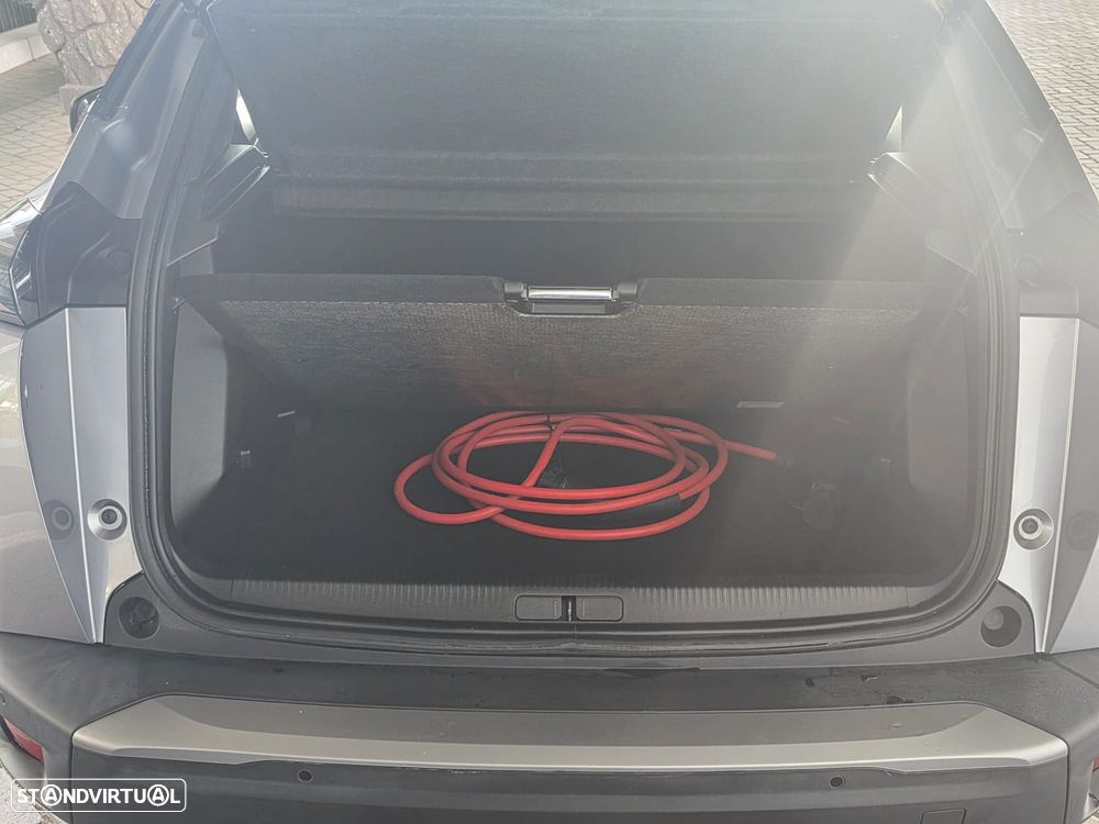 Peugeot e-2008 50 kWh Allure - 18