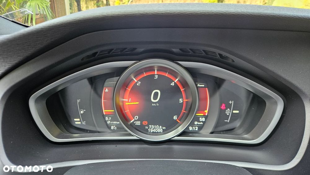 Volvo V40 Cross Country D2 Drive-E Summum - 33