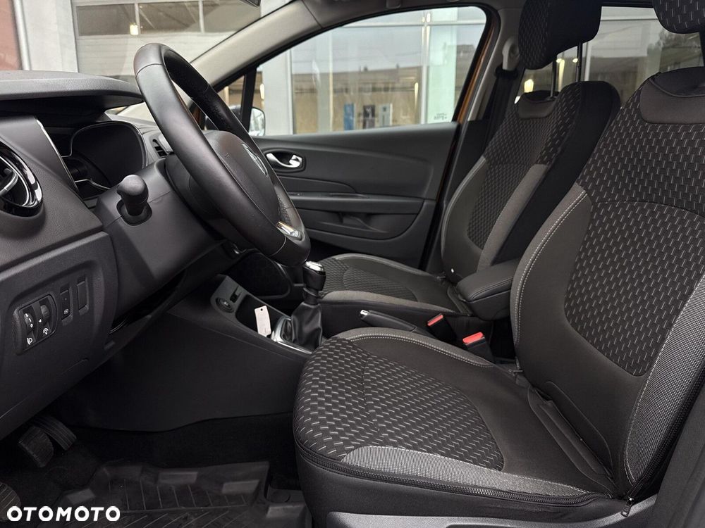 Renault Captur - 12