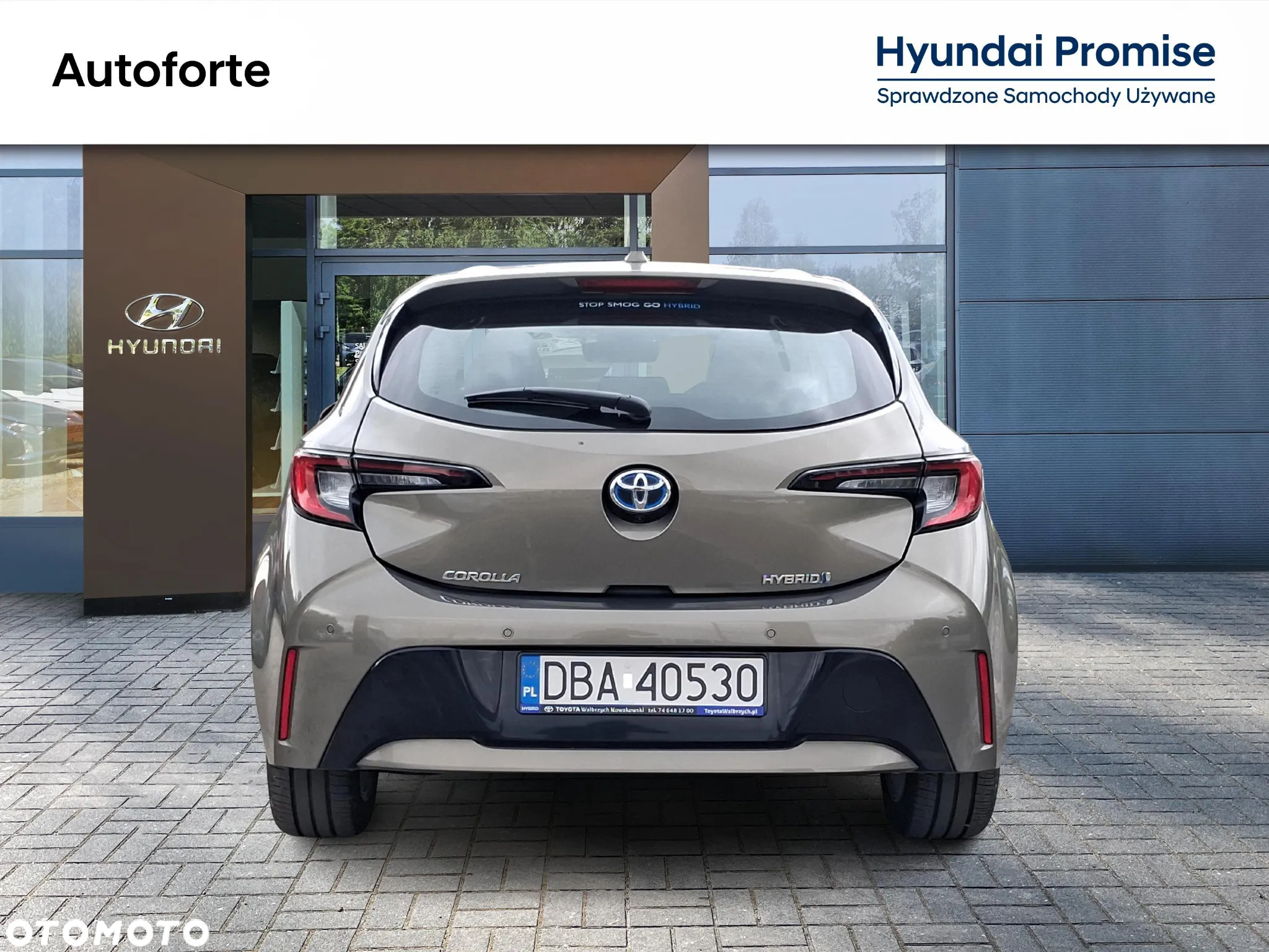 Toyota Corolla 1.8 Hybrid Comfort - 4
