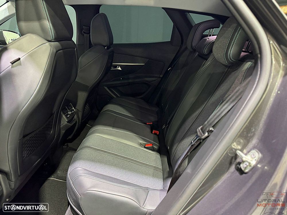 Peugeot 3008 1.6 Hybrid Allure e-EAT8 - 16