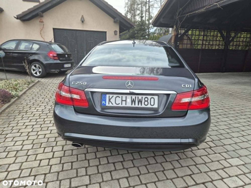 Mercedes-Benz Klasa E 250 BlueTEC 9G-TRONIC Elegance - 7