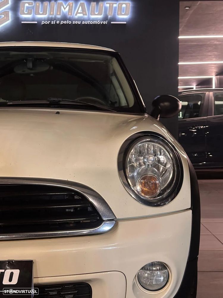 MINI 3 Portas One D - 1