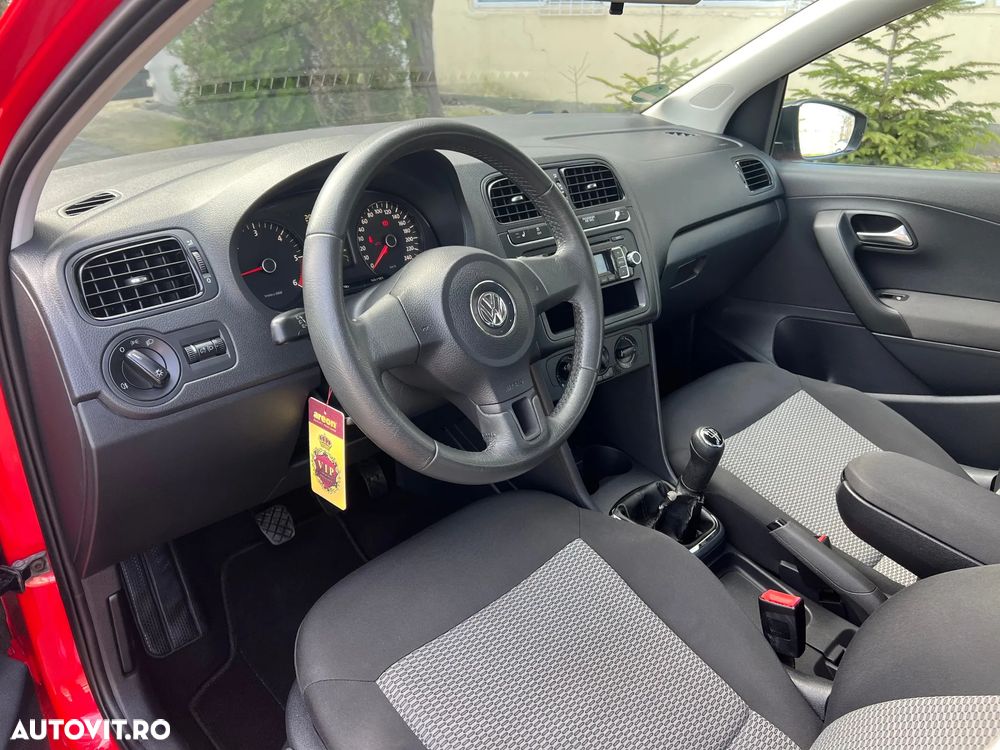 Volkswagen Polo 1.6 TDI DPF Trendline BlueMotion Technology - 16