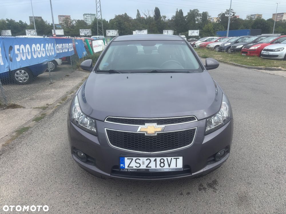 Chevrolet Cruze 1.6 LT - 4