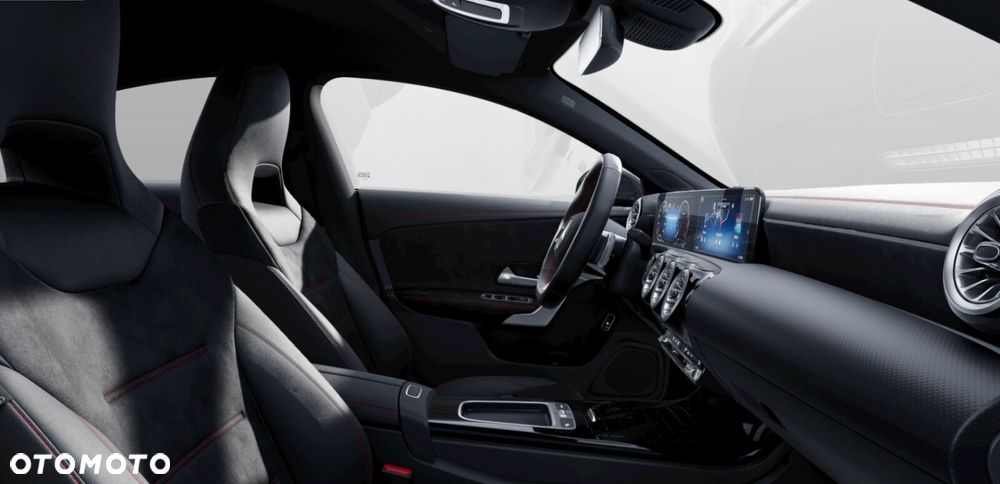 Mercedes-Benz CLA - 9