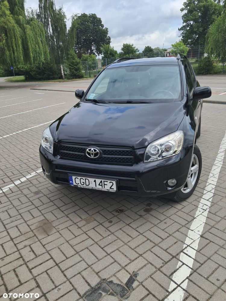 Toyota RAV4 2.0 VVT-i Premium - 1