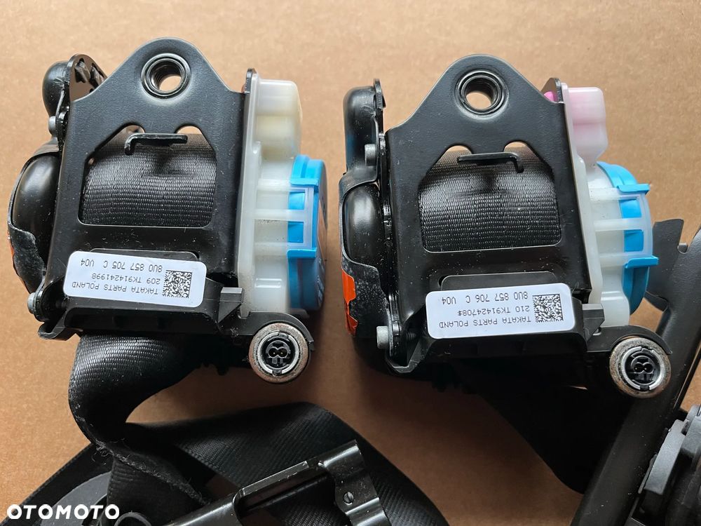 PASY BEZPIECZENSTWA AUDI Q3 8U0857705C 8U0857706C PRZÓD ORYGINAŁ PRAWY LEWY - 2