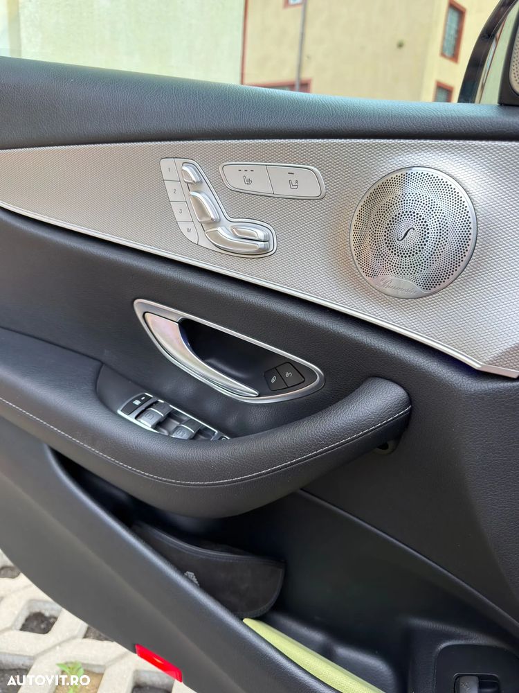 Mercedes-Benz E 220 d 9G-TRONIC - 8