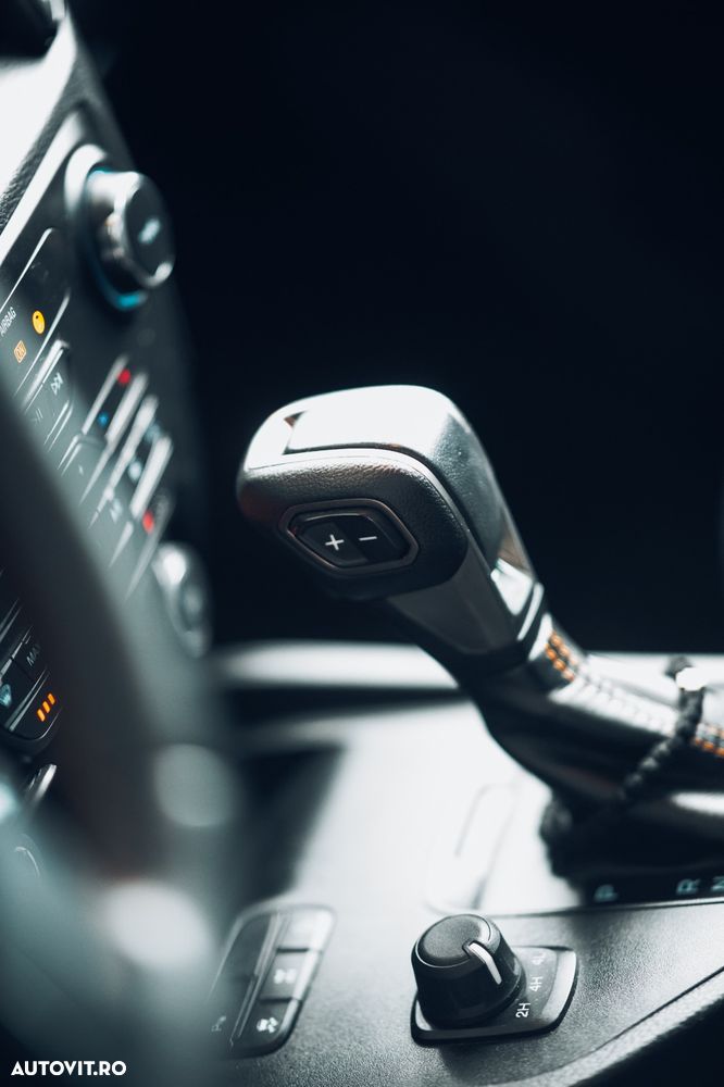 Ford Ranger 2.0 EcoBlue 170 CP 4x4 Cabina Dubla Wildtrack Aut. - 11