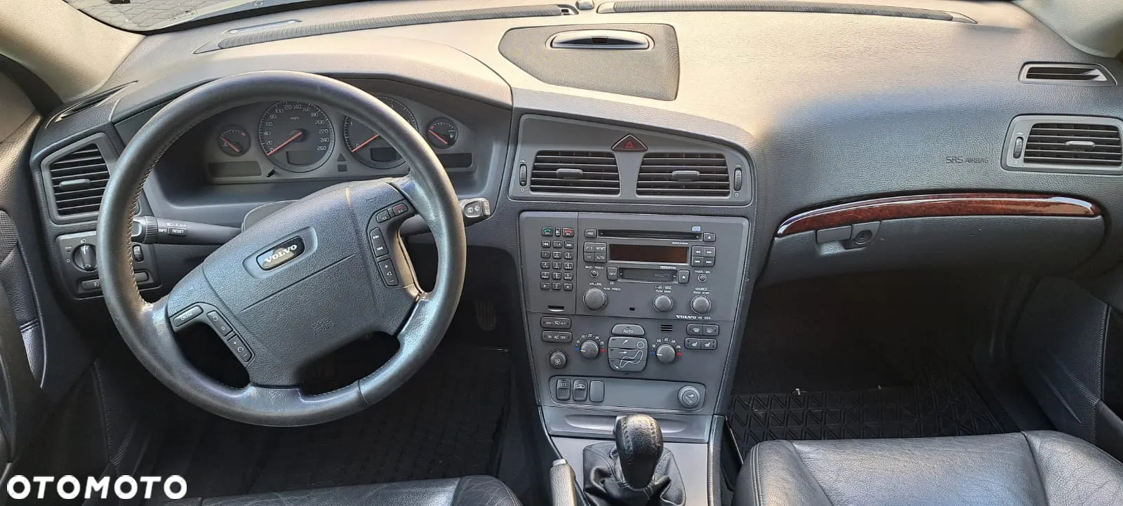 Volvo V70 2.5TDI - 7