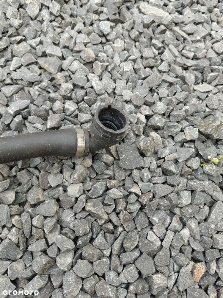 WĄŻ Przewód Wody Magistrala Trójnik BMW E60 E61 2.0d N47 - 7