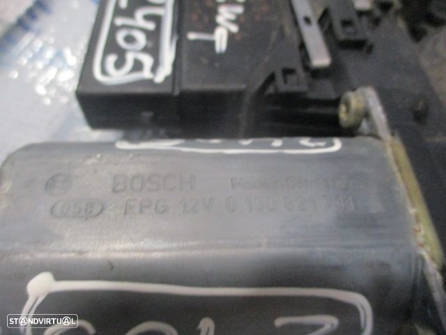 Motor Elevador Vidro 0130821731 1Y0959811 VW NEW BEETLE 1 CABRIOLET 1Y FASE 1 2004 1.6I 102CV 2P VERDE TE - 5