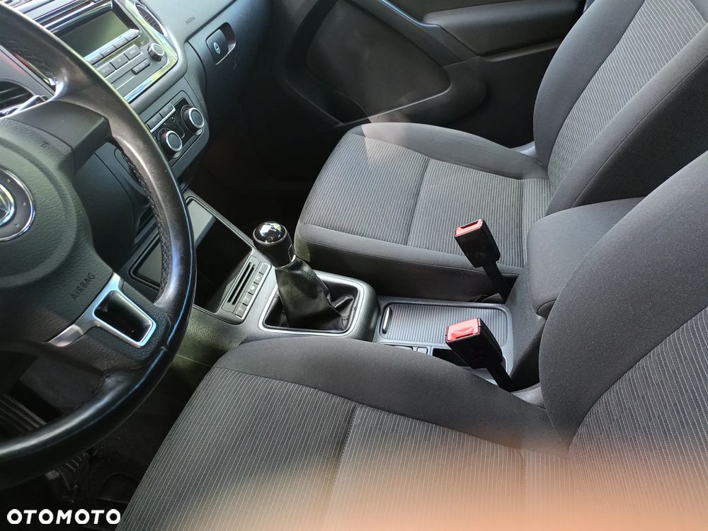 Volkswagen Tiguan - 10