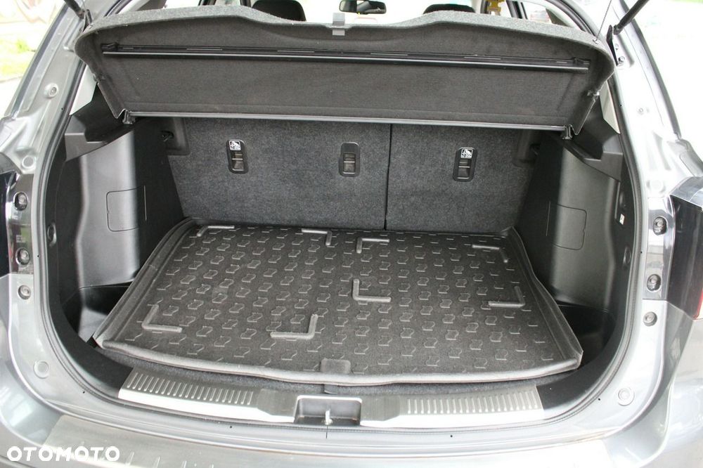 Suzuki SX4 S-Cross 1.4 T Premium 4WD - 34