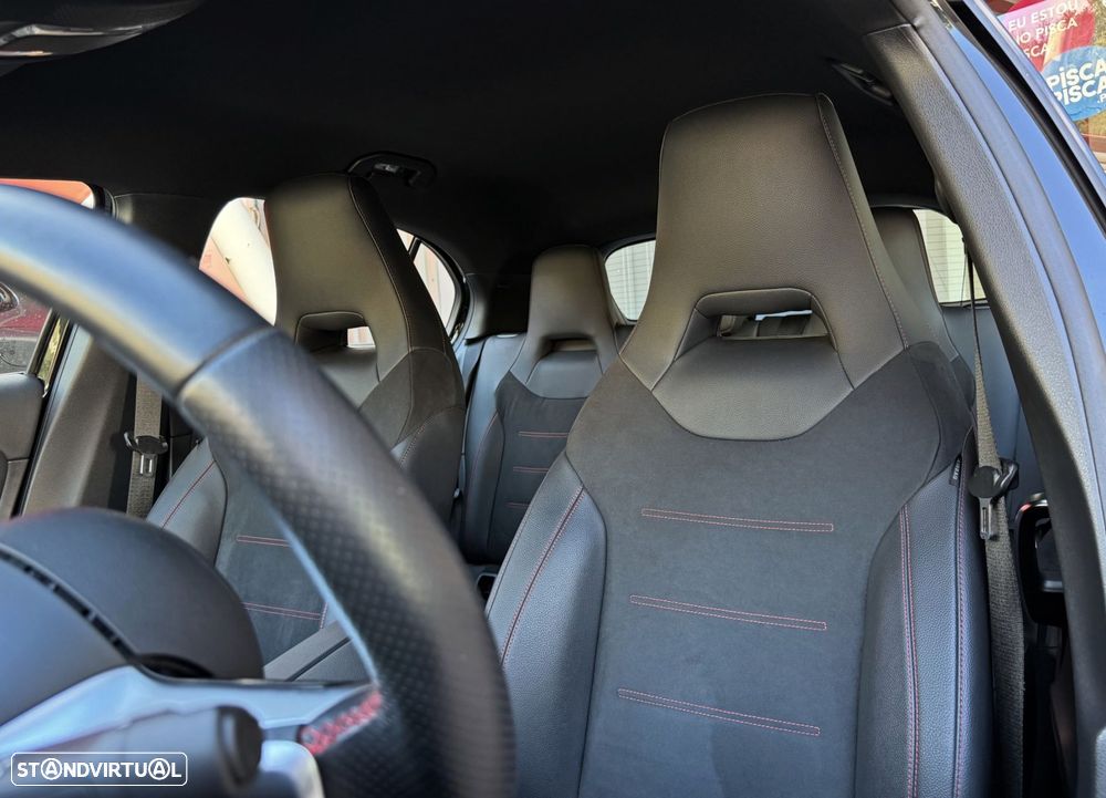 Mercedes-Benz A 250 - 18
