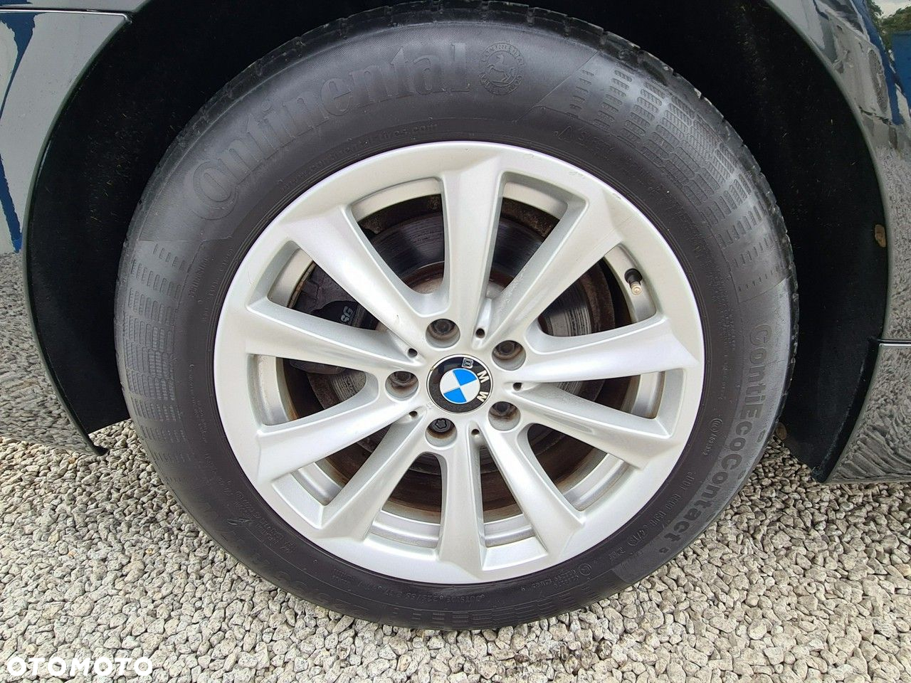 BMW Seria 5 520d - 29
