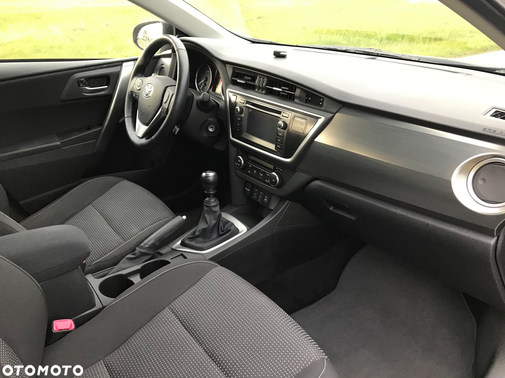 Toyota Auris - 10