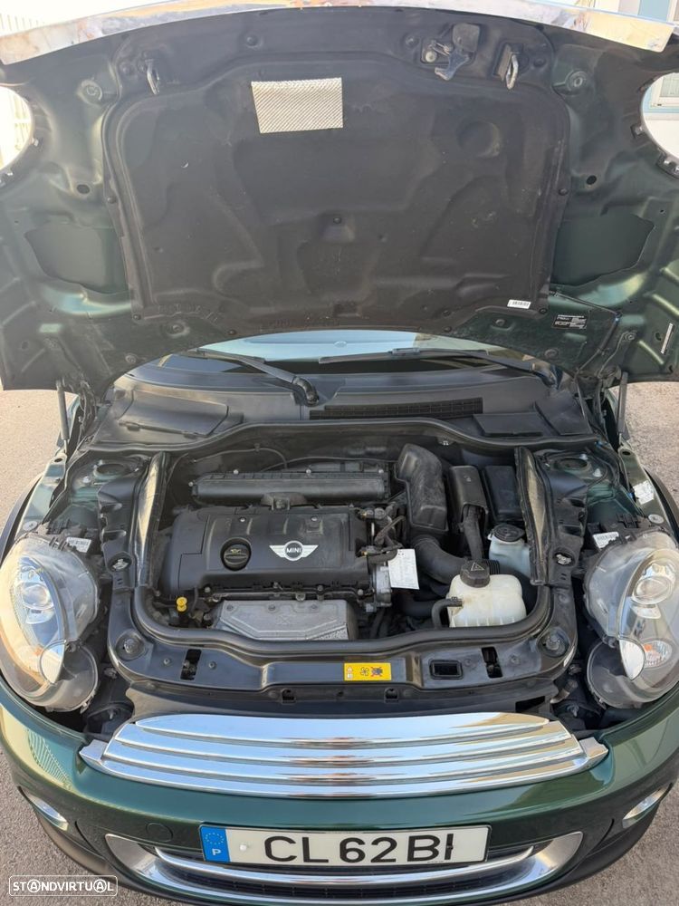 MINI Cabrio Cooper Auto - 30