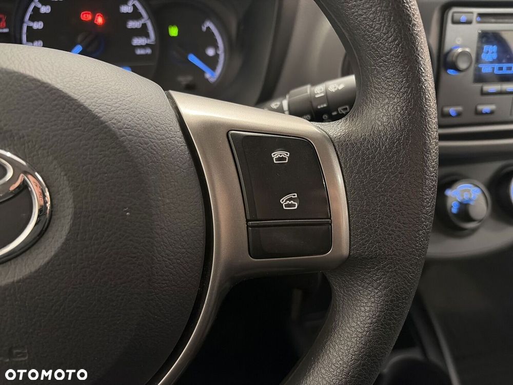 Toyota Yaris - 14