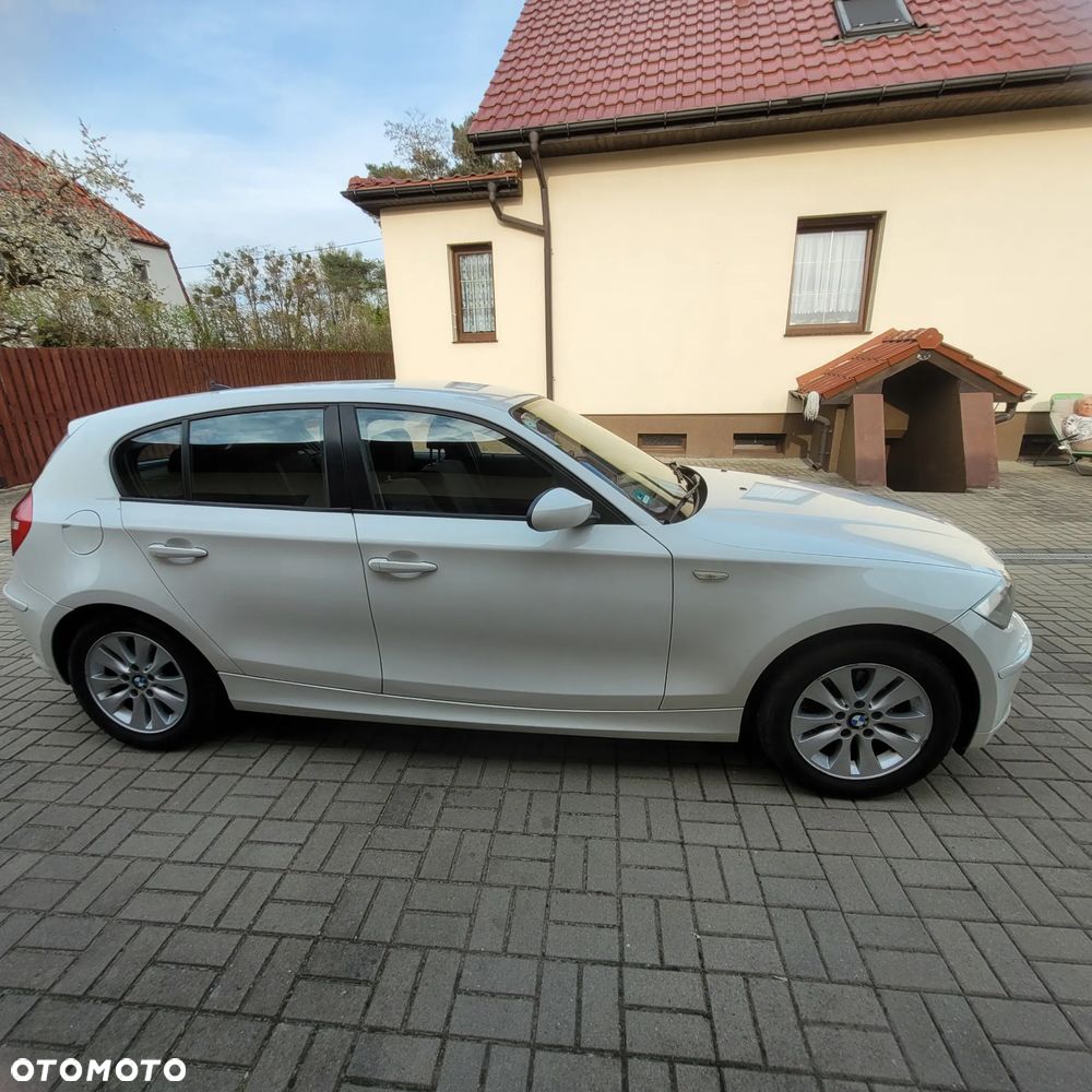 BMW Seria 1 - 2