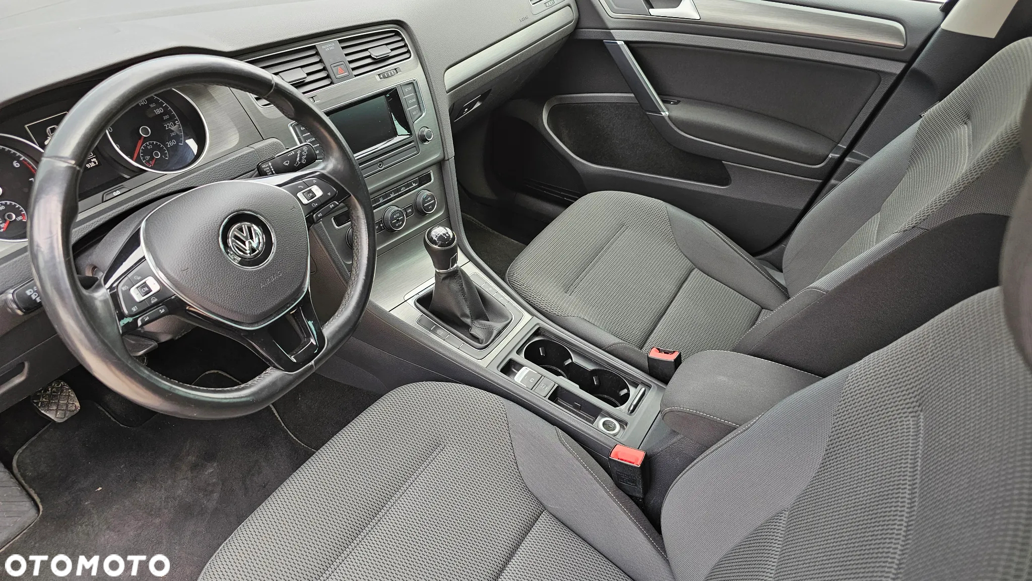 Volkswagen Golf VII 1.2 TSI BMT Comfortline Perfectline - 13