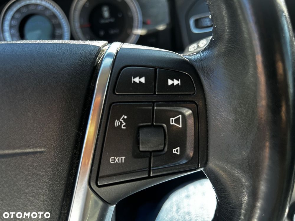 Volvo XC 60 - 23