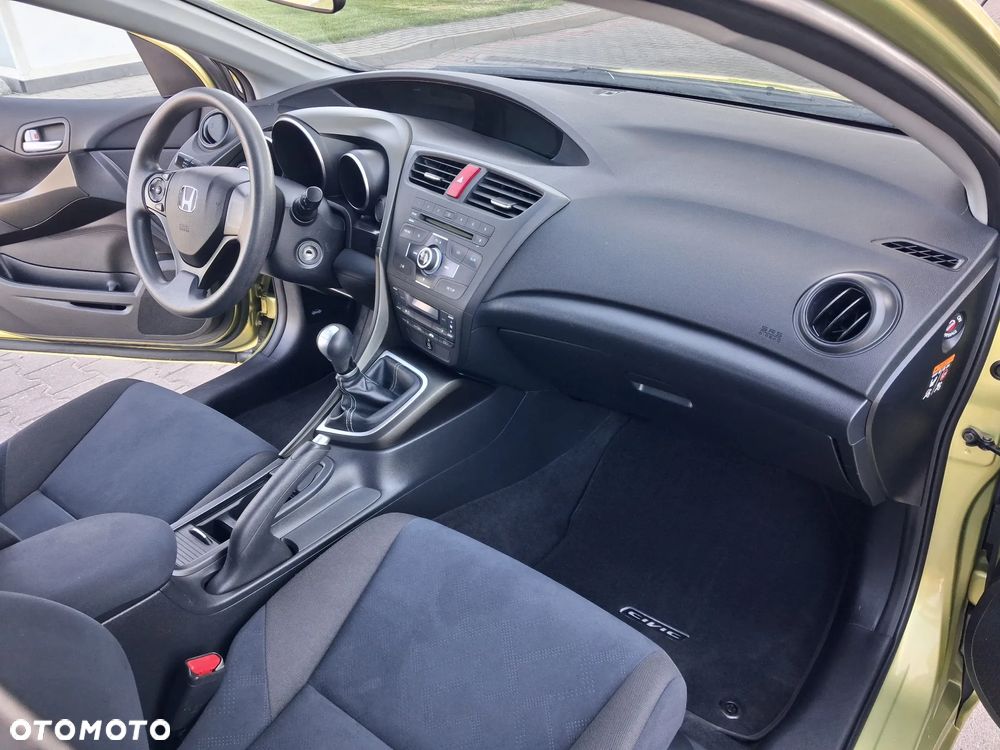Honda Civic 1.4 i-VTEC Comfort - 30