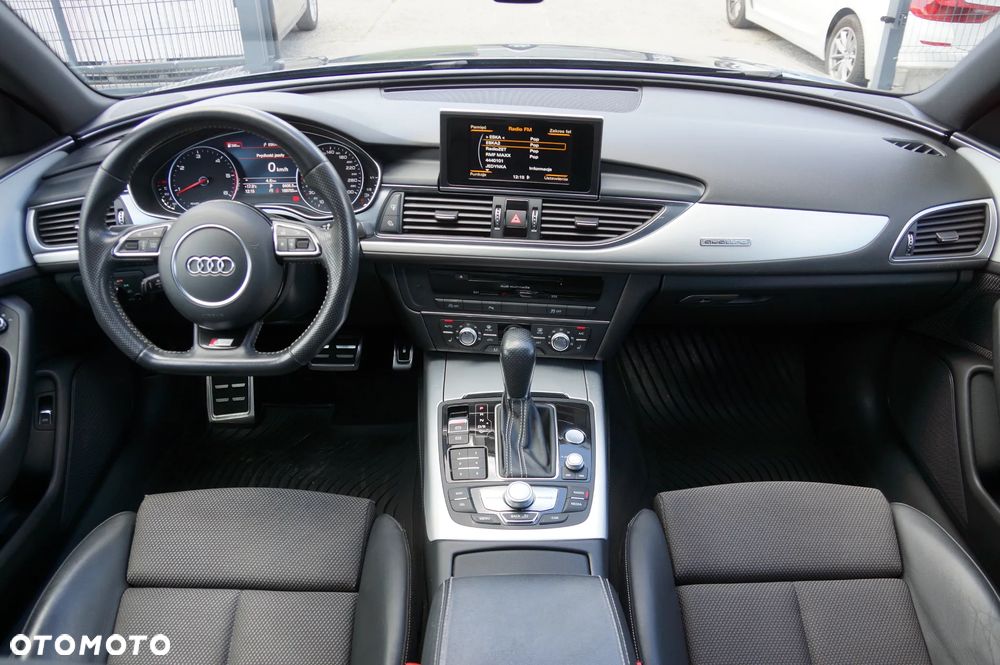 Audi A6 Avant 2.0 TDI quattro S tronic - 11