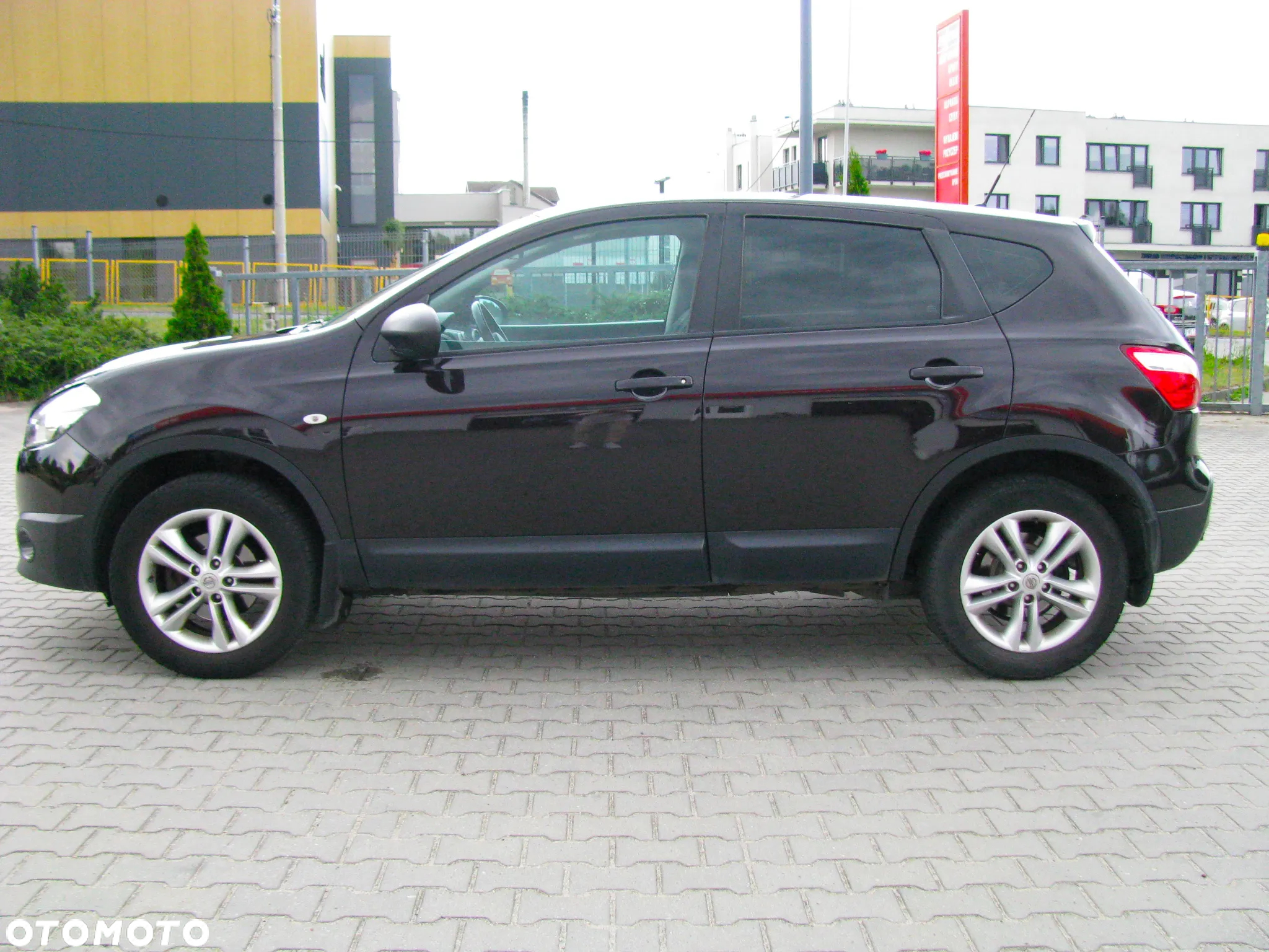 Nissan Qashqai - 17