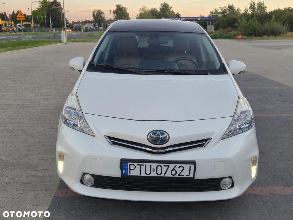Toyota Prius+ - 12