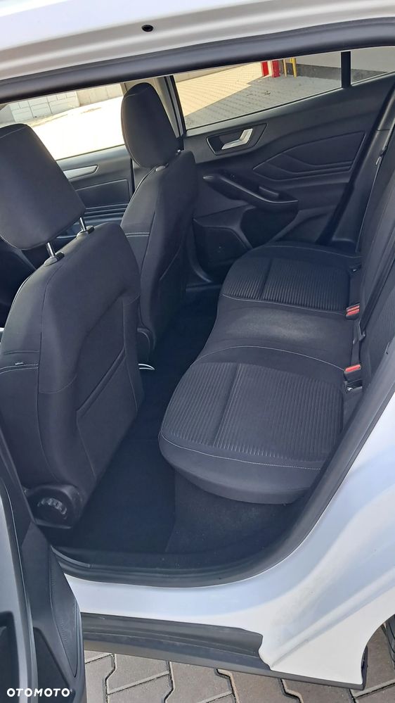 Ford Focus 1.5 EcoBlue Titanium - 16