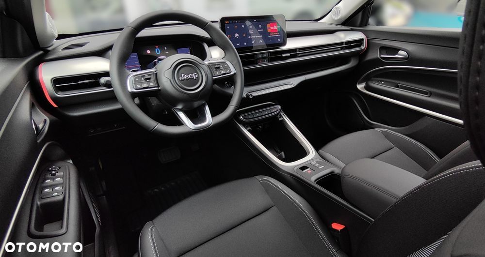 Jeep Avenger 1.2 T3 mHEV Altitude FWD eDCT6 - 7