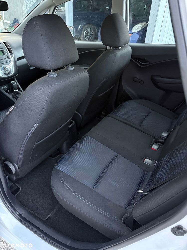 Hyundai ix20 - 13