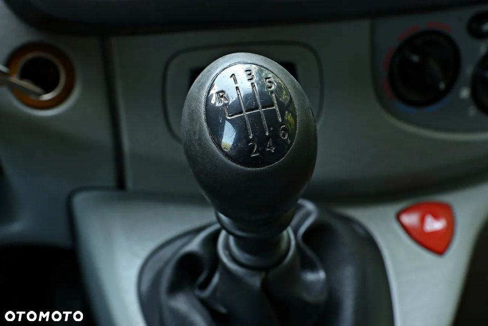 Renault Trafic - 35