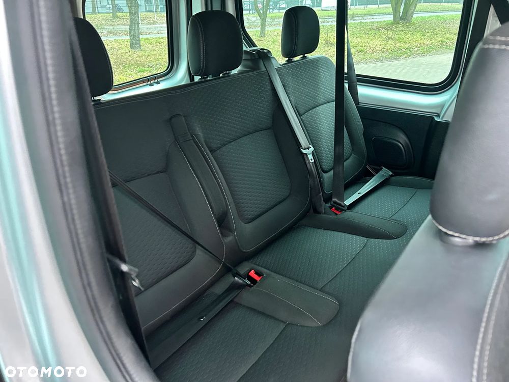 Opel Vivaro L2H1 2,9t Elegance Business - 5