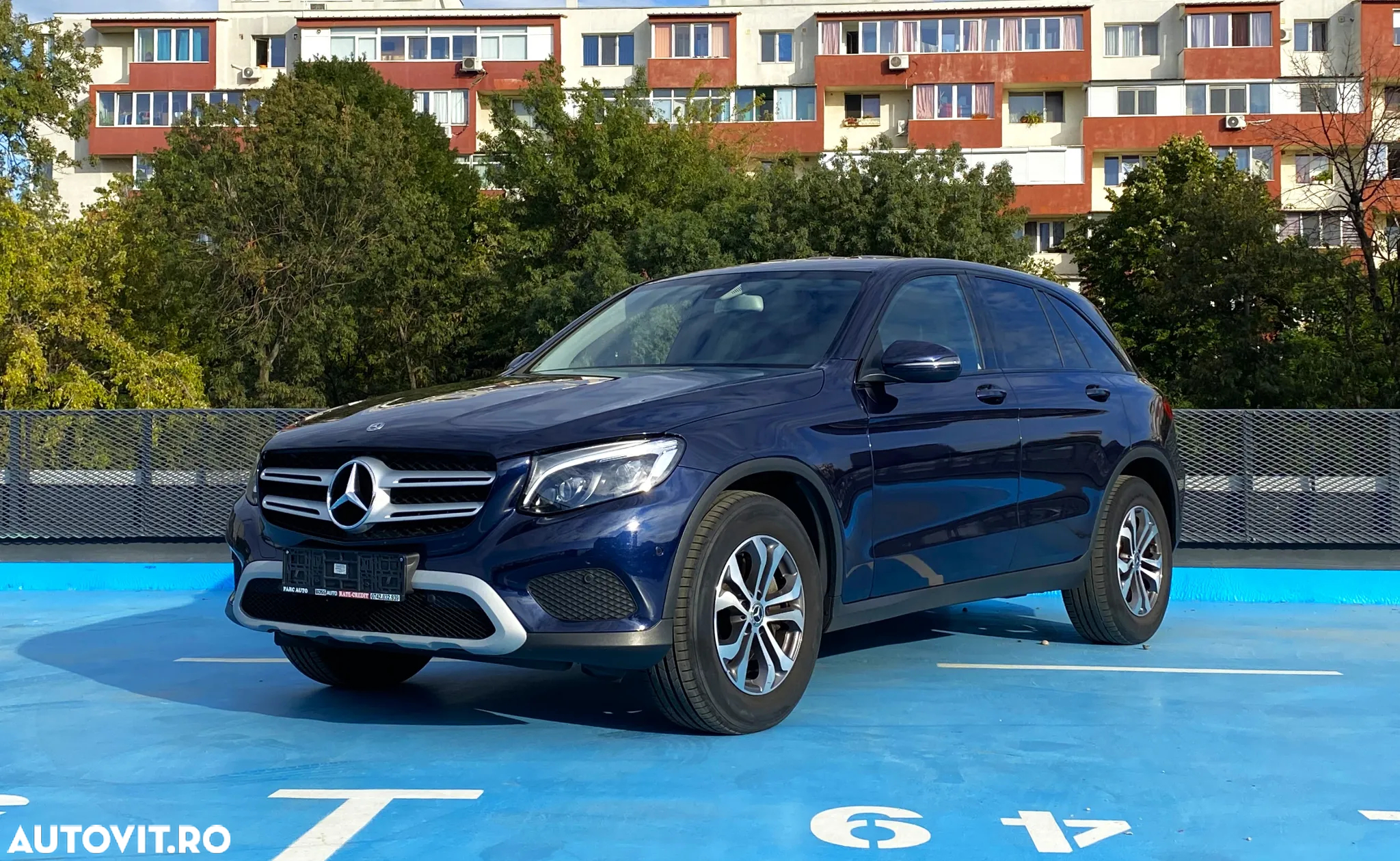 Mercedes-Benz GLC 250 4MATIC - 5