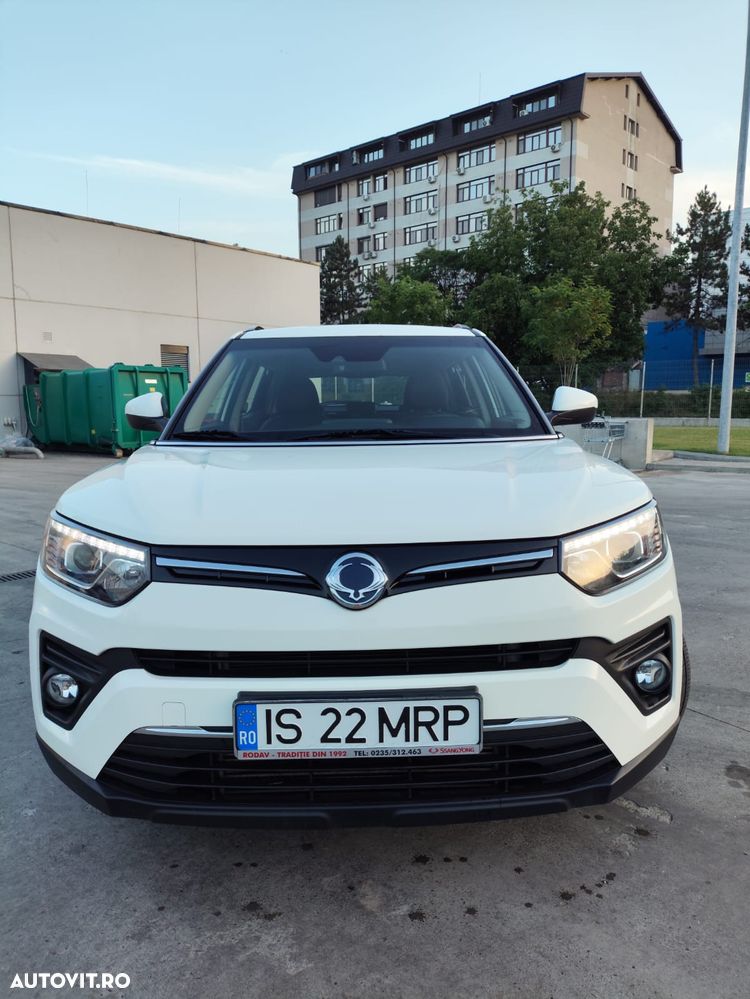 SsangYong Tivoli - 1