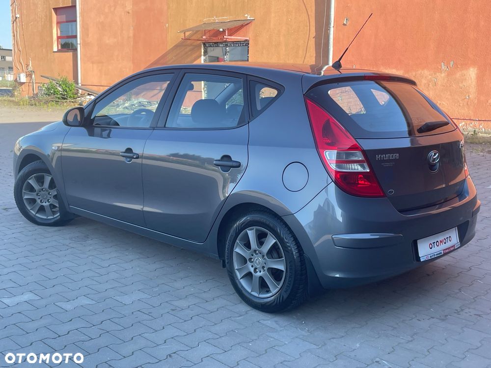 Hyundai i30 1.4 Comfort - 2