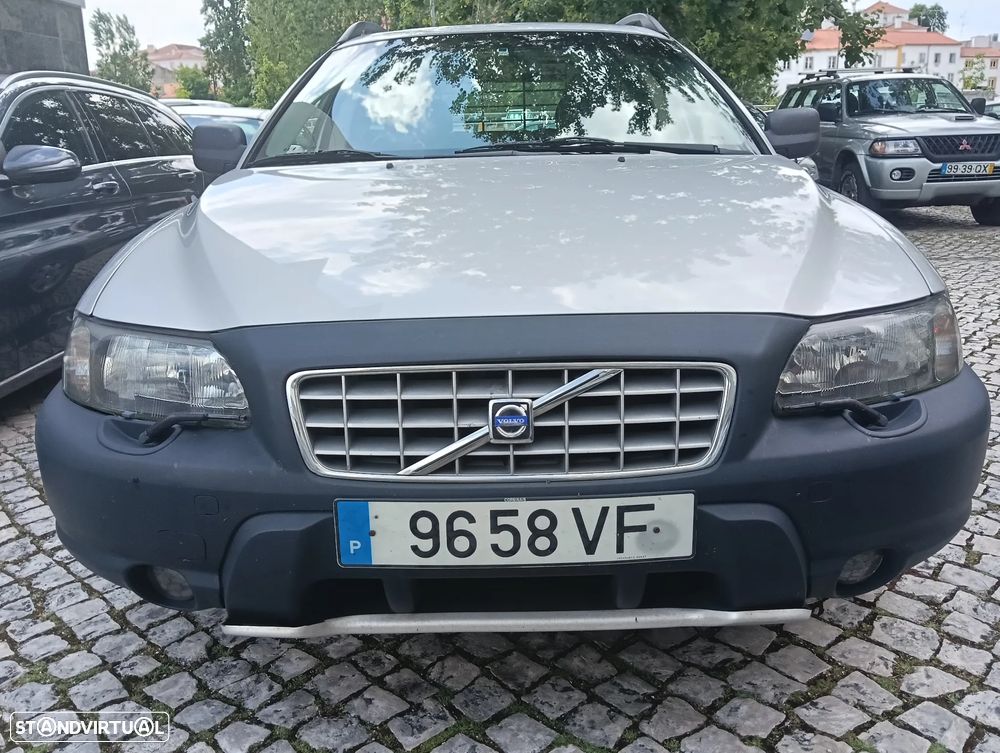 Volvo XC 70 D5 Nivel 3 Auto. - 12