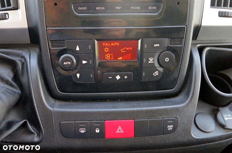 Fiat DUCATO L4H2 MAXI 2,3 180ps, IZOTERMA SZUBERT, LODÓWKA, CHŁODNIA, Salon Polska, tylko 100tyś km!! WEBASTO, koła 16 cali, kamera, Drzwi 270 stopni, Ledy, amortyzowany fotel. - 21