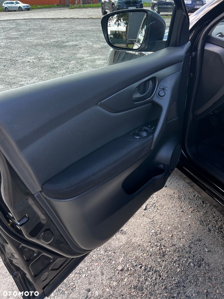 Nissan Qashqai 1.2 DIG-T Visia - 14