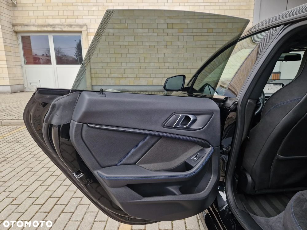 BMW Seria 2 220i M Sport sport - 33