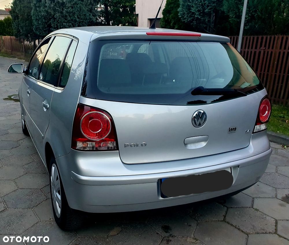 Volkswagen Polo 1.4 16V Comfortline - 4