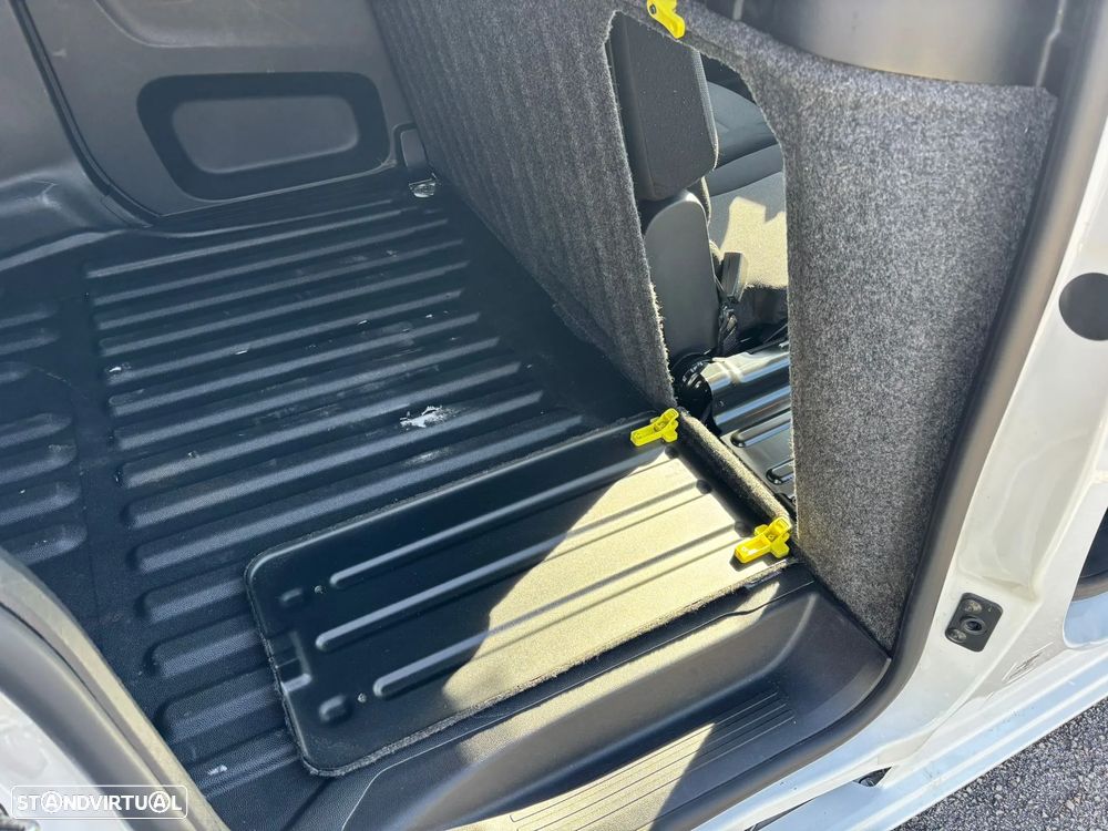 Opel Combo 1.5 102cv 3 LUG - LONGA - AC - IVA DEDUTÍVEL - 10